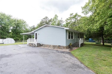 22200 Cool Water Dr, Ruther Glen, VA 22546 - photo 3