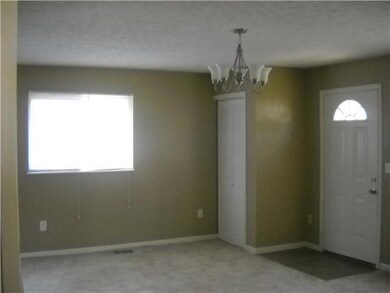 974 Exeter Rd, Columbus, OH 43213 - photo 2