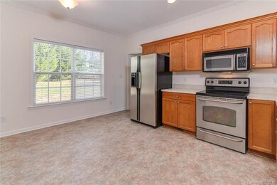 Large, Spacious Kitchen. New Laminate Flooring.