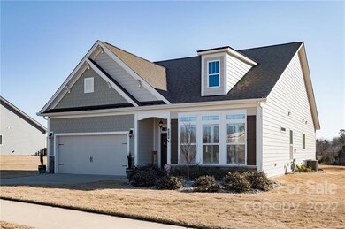 208 Hunters Hill Dr, Statesville, NC 28677 - photo 2