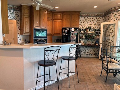 103 Hogan Dr, Gainesville, TX 76240 - photo 7