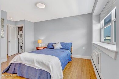 008_1706_park_avenue_4c-001_17_929