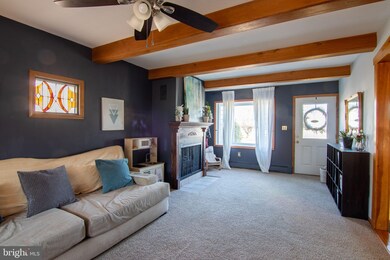 23 Apricot Ln, Levittown, PA 19055 - photo 5