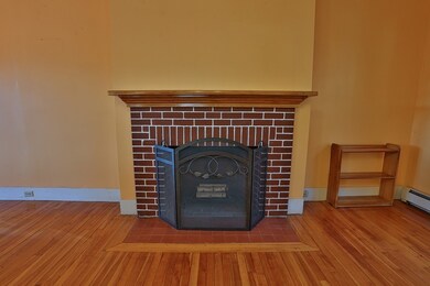 1011 Pleasant St, Worcester, MA 01602 - photo 7