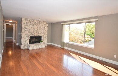 337 N Larch Ave, East Wenatchee, WA 98802 - photo 2