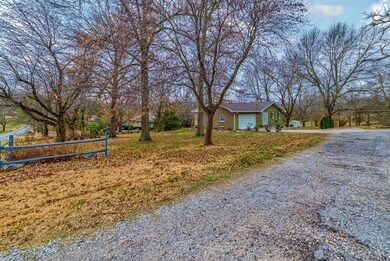DSC01377_8_9