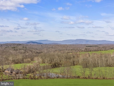 7039 Silk Rd, Jeffersonton, VA 22724 - photo 4