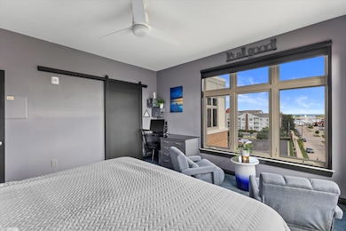 141 Main St unit 430, Racine, WI 53403 - photo 4