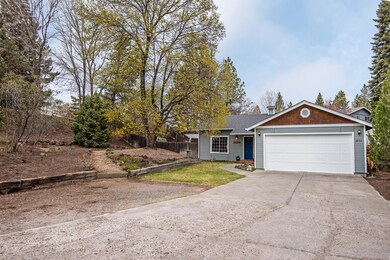 2653 NE Genet Ct, Bend, OR 97701 - photo 3