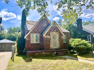 9892 E Outer Dr, Detroit, MI 48224 - photo 2