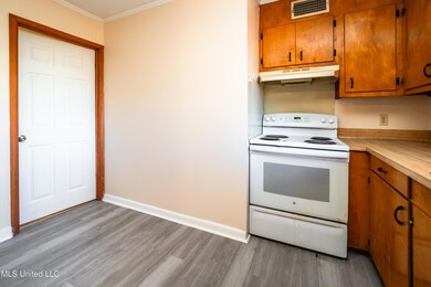 244 Pinehurst Cir, Hazlehurst, MS 39083 - photo 3