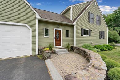 2-web-or-mls-19RoaringBrook-40