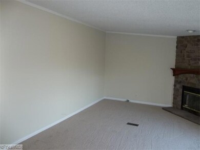 2446 Mountain View Rd, Asheboro, NC 27205 - photo 6