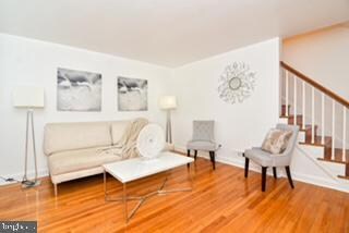 566 Lucia Ave, Baltimore, MD 21229 - photo 4