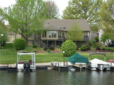 5039 SW Kingfisher Dr, Lees Summit, MO 64082 - photo 4