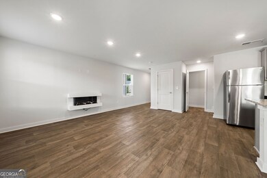 227 River Meadow Dr unit H14, Lagrange, GA 30241 - photo 5