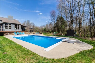 9560 S 100 W, Columbus, IN 47201 - photo 4