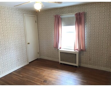 15 Cowden St, Worcester, MA 01603 - photo 6