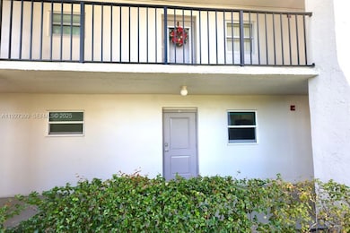9450 Poinciana Place unit 106, Davie, FL 33324 - photo 4