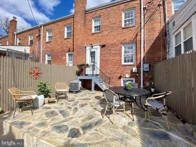 2120 N Brandywine St, Arlington, VA 22207 - photo 2