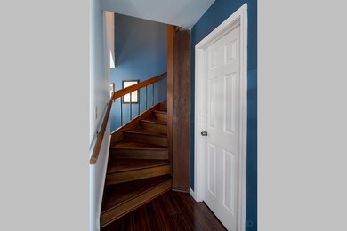 1591lafayette_staircase01-copy