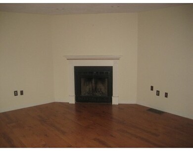 5 Meadowhill Ct unit 40, South Easton, MA 02375 - photo 2