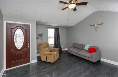 211 Gentry Crossings Blvd, Mount Washington, KY 40047 - photo 6