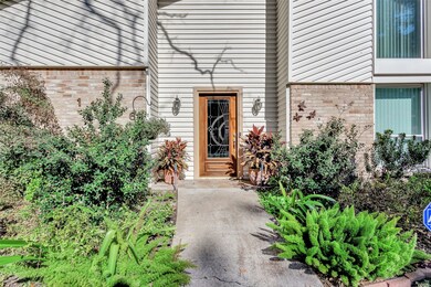 11406 Gatesden Dr, Tomball, TX 77377 - photo 4