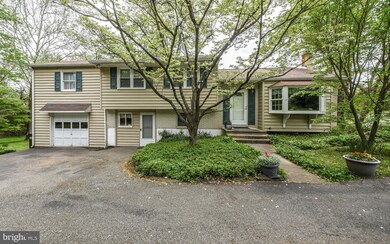 43 Betsy Ln, Ambler, PA 19002 - photo 2