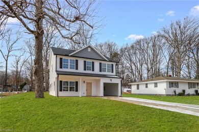 3625 Calvert St, Greensboro, NC 27405 - photo 3