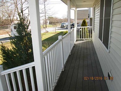33 Buttonwood St, Bristol, RI 02809 - photo 3