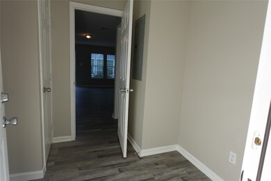 7806 Beckley St unit B, Houston, TX 77088 - photo 5