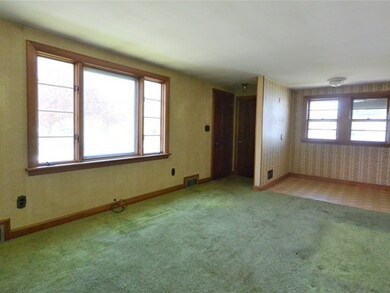 48 Kennard St, Malden, MA 02148 - photo 5