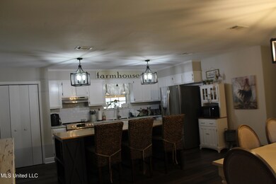 7230 Big Island Rd, Moss Point, MS 39562 - photo 7