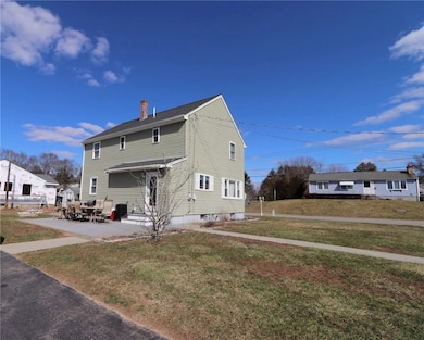 28 Walton St, Westerly, RI 02891 - photo 4