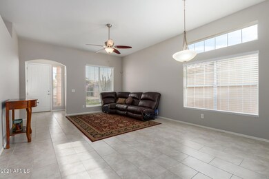 11549 W Chuckwalla Ct, Surprise, AZ 85378 - photo 3