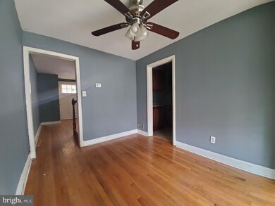 512 Lucia Ave, Baltimore, MD 21229 - photo 3
