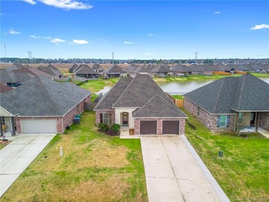 1859 Poeyfarre Dr, Lake Charles, LA 70611 - photo 4