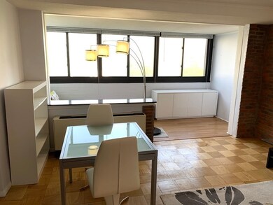 9 Hawthorne Place unit 8B, Boston, MA 02114 - photo 5