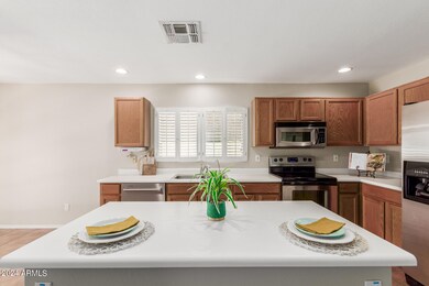 6701 S Danielson Way, Chandler, AZ 85249 - photo 4