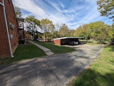 162 Broad Meadows Blvd, Columbus, OH 43214 - photo 3