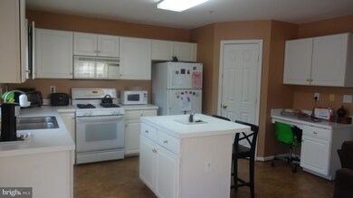 1823 Staley Manor Dr, Silver Spring, MD 20904 - photo 6