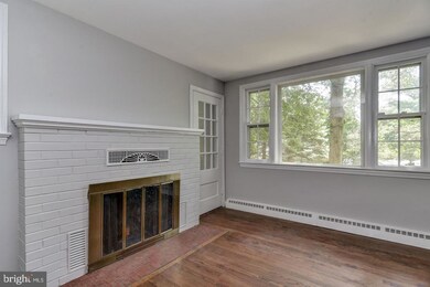 9001 Tuckerman Ln, Potomac, MD 20854 - photo 7