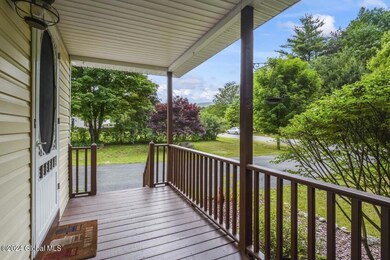 36 Locust Ridge Dr, Corinth, NY 12822 - photo 7