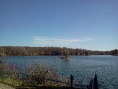 Waterfront/Dock/Pier