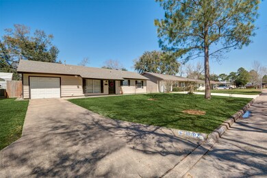 10107 Southport Dr, Houston, TX 77089 - photo 3