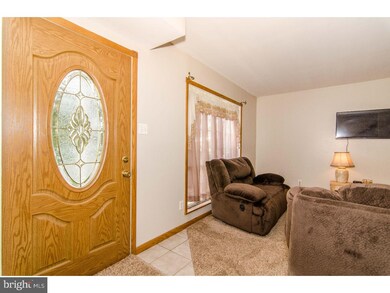 602 E Wiltshire Dr, Wallingford, PA 19086 - photo 5