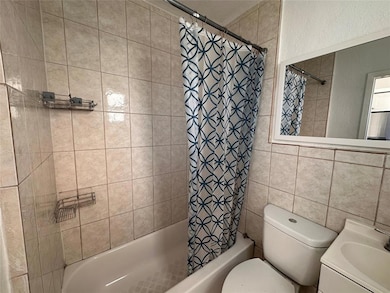 728 SW 6th St unit B, Dania, FL 33004 - photo 6