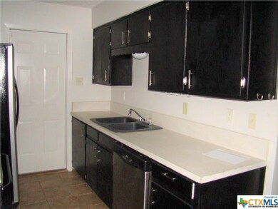 105 Mcfarland Dr, Copperas Cove, TX 76522 - photo 7