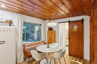 606 Crest Estates Dr, Lake Arrowhead, CA 92352 - photo 7